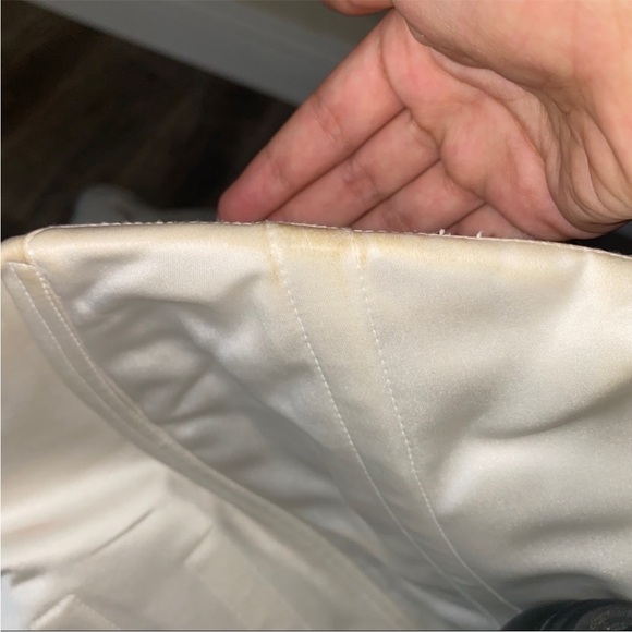 Strapless wedding dress size 12 - Picture 11 of 14